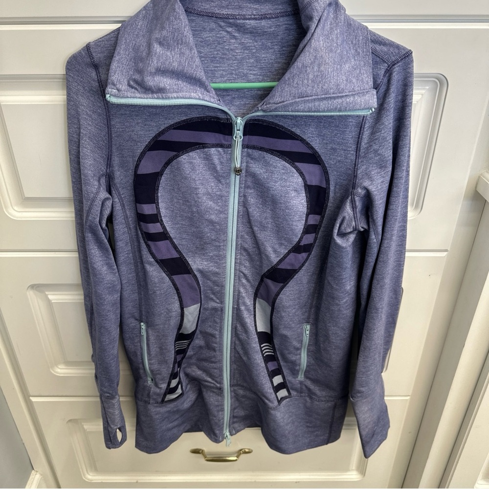lululemon athletica Define, Size 8